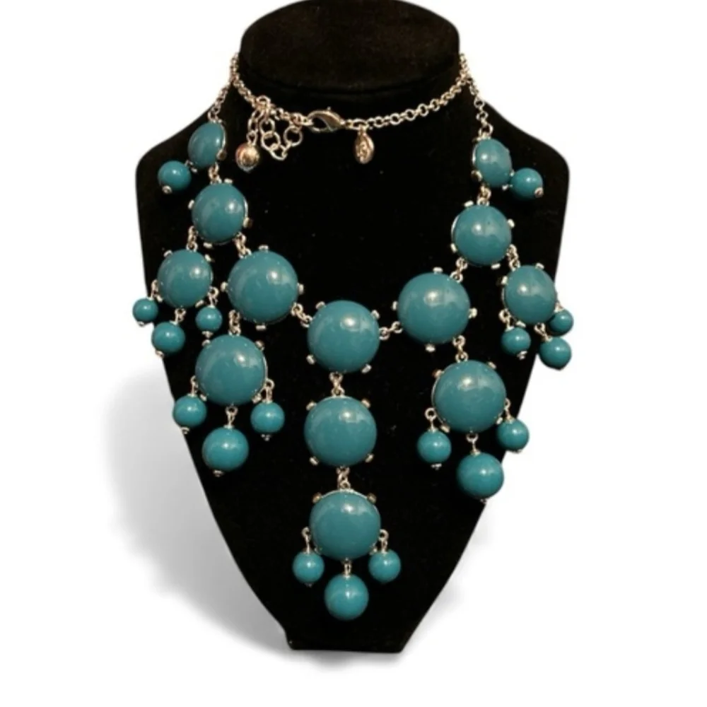 Liz Claiborne Teal Beaded Necklace - Picture 1 of 1